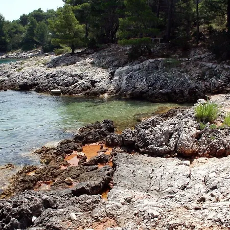 Family Friendly With A Swimming Pool Jelsa, Hvar - 4608 Апартаменты Елса