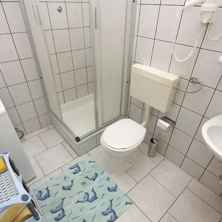 Family Friendly With A Swimming Pool Jelsa, Hvar - 4608 Апартаменты *